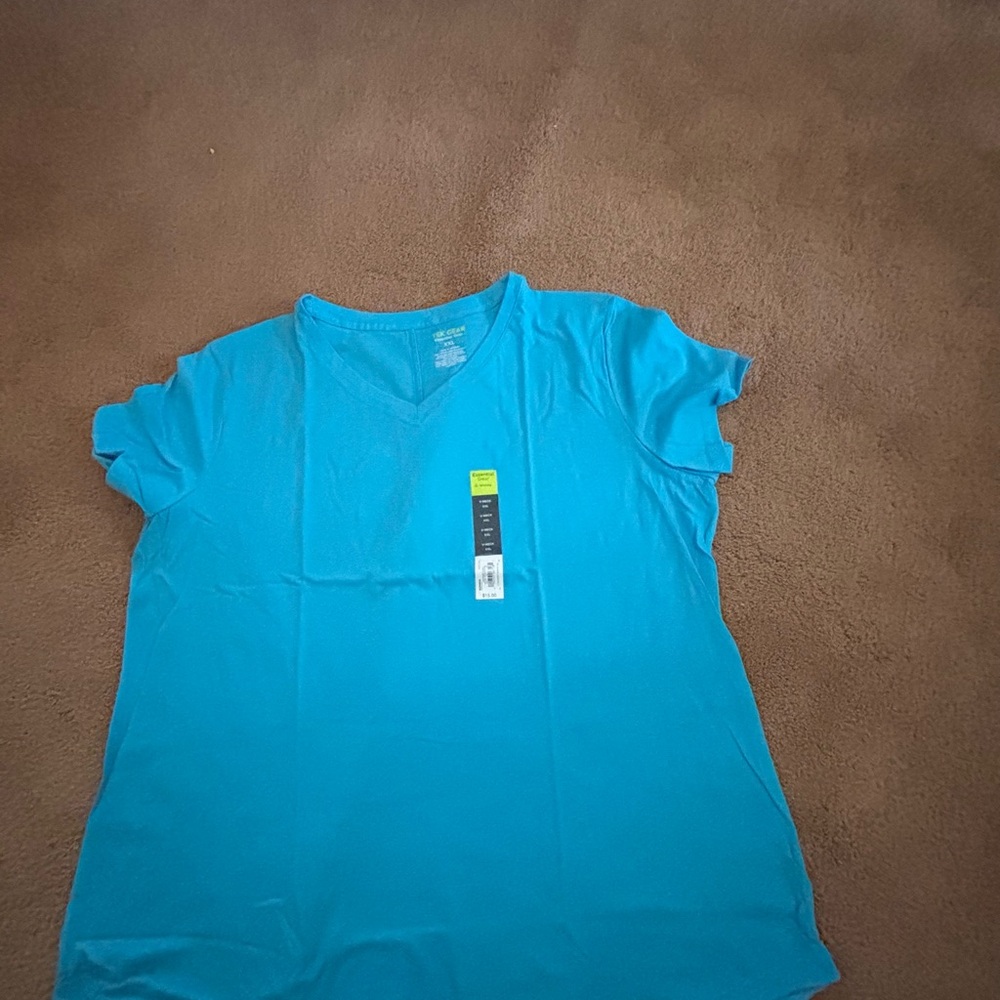 NWT Kohl's Tek Gear Vibrant Blue Short Sleeve V-Neck Tee